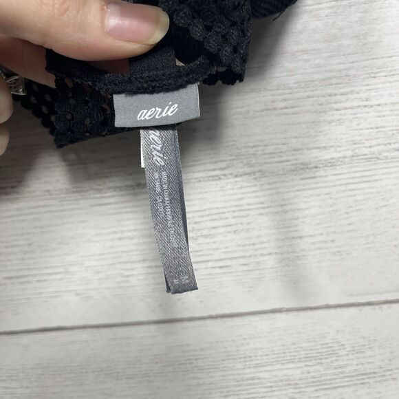 Aerie womens black crochet pattern long line bralette size Medium - Picture 5 of 5